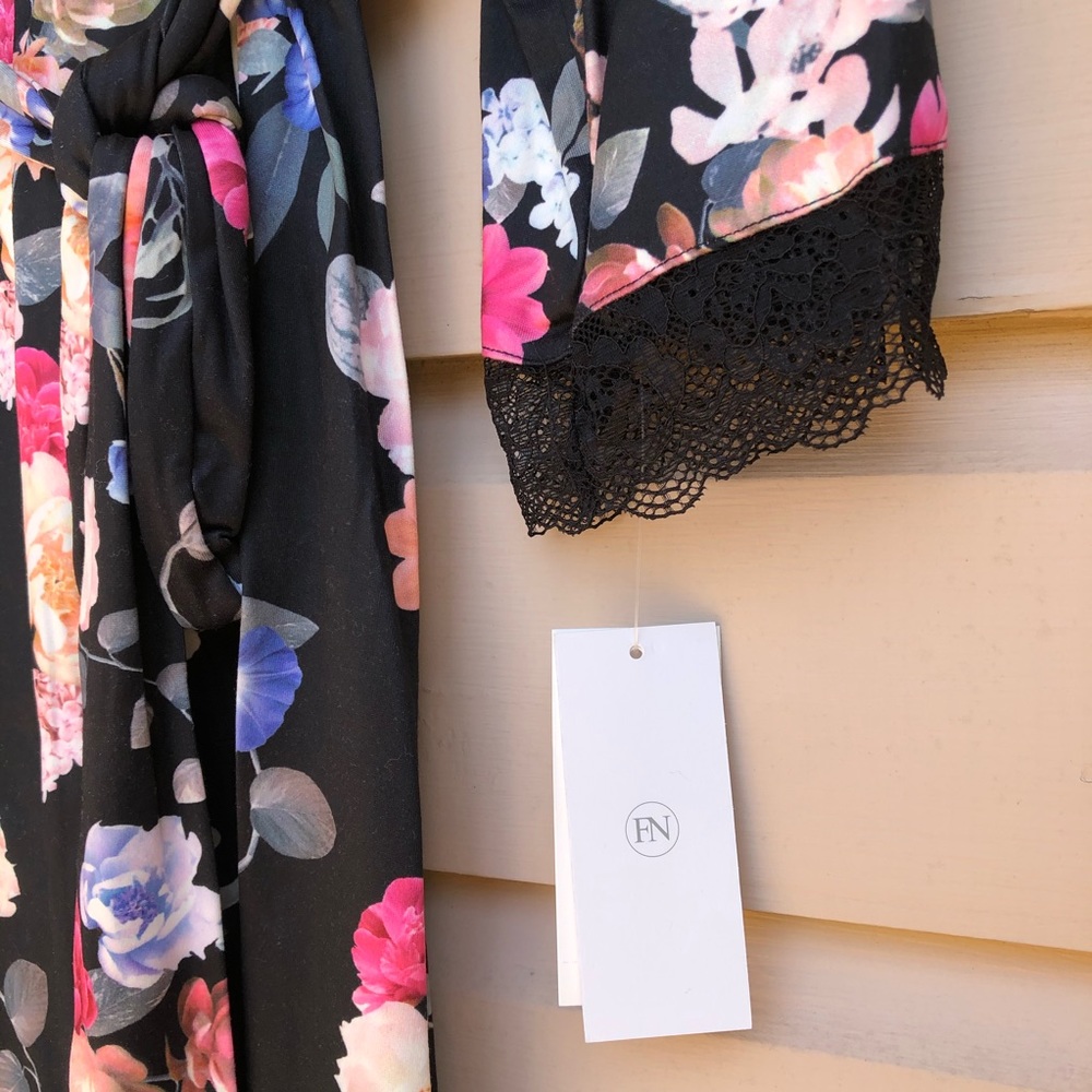 Flora Nikrooz Floral Robe Black Lace Fiona Butter - Picture 3 of 9